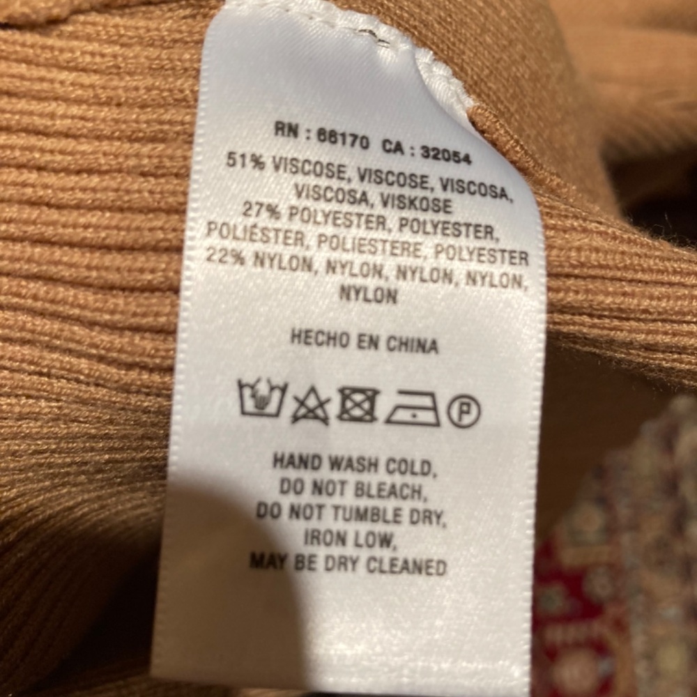 Sweater - Picture 7 of 8